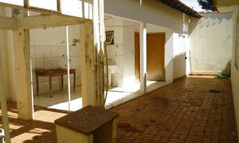 Imagem 6: Casa com 3 quarto(s) no bairro Cidade Alta em Cuiabá - MT