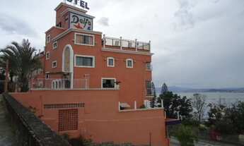 Imagem: Prédio Comercial com 24 Apartamentos, 1550