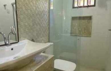 Imagem 3: Casa para venda possui 230 metros quadrados com 3 quartos em Mata da Serra - Serra - Espír