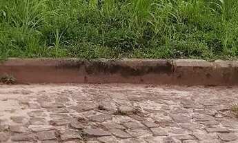 Imagem 3: Vende-se um terreno todo murado so no ponto de construir