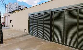 Imagem 3: CASA JARDIM AMÉRICA LOTE INDIVIDUAL 3 QUARTOS SUÍTE PORCELANATO PISCINA TODA REFORMADA FIN