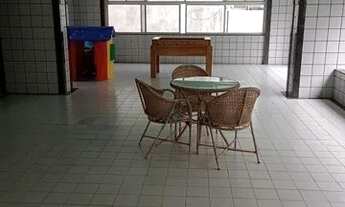 Imagem 3: 3 Quartos, revertido para 2/4 com closet, suite, cozinha com armarios, nascente