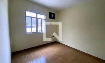 Imagem 5: Casa para Aluguel - Bar dos Cavaleiros, 2 Quartos, 70 m2