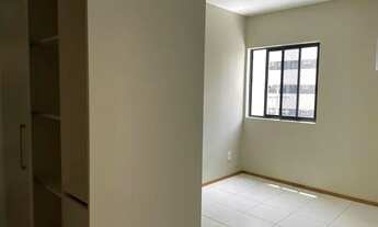 Imagem 2: Apartamento para aluguel tem 65 metros quadrados com 2 quartos em Ponta Verde - Maceió - A