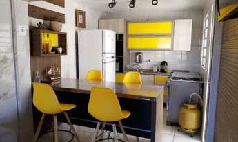 Imagem 2: Casa com Piscina em Matinhos