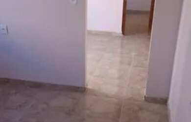 Imagem 2: Alugo kit 2 qts e 2 banheiros R$ 850,00