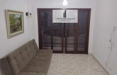 Imagem 2: Praia das Pitangueiras / 01 dormitório com varanda / 01 vaga