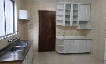 Imagem 7: APARTAMENTO com 3 dormitórios para alugar com 122m² por R$ 1.500,00 no bairro Ahú - CURITI