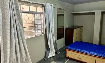 Imagem: Quarto individual mobiliado no caiçara