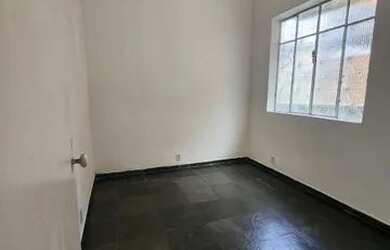Imagem 3: Vila da Penha: alugo casa ampla, 1 qto: R$ 700,00