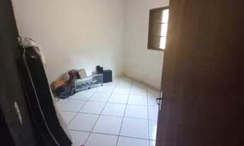 Imagem 4: Casa com três dormitórios e salão