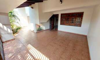 Imagem 4: Dom Pedro II - Casa para Venda e Locação com 5 quartos, Piscina e churrasqueira