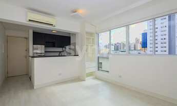 Imagem 4: Apartamento 2 quartos, semi mobiliado no Batel!