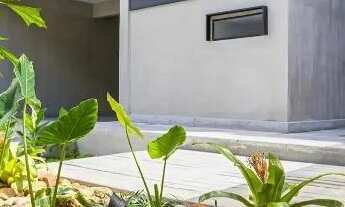 Imagem: SANTANA DE PARNAIBA - CASA COM PISCINA