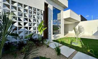 Imagem 2: Casa três suítes com piscina próximo ao Jardins Madri