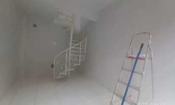 Imagem 2: OTIMA LOCALIZAÇAO SALA EM GALERIA