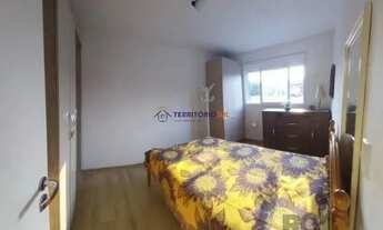 Imagem 6: Apartamento em Porto Alegre, no bairro Vila Nova, com 2 dormitório(s), e 2 banheiros, à ve