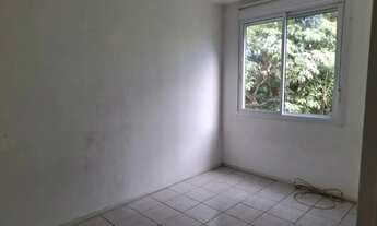 Imagem 2: Apartamento de 2 Dormitórios para Venda Próximo à Cel. Massot