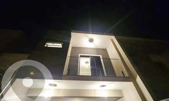 Imagem: Casa à venda, 3 quartos, 1 suíte, 3 vagas