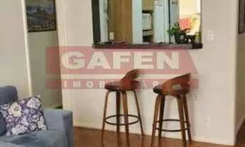 Imagem 4: Excelente apartamento reformado 2 quartos com vaga de garagem na rua Honório de Barros em