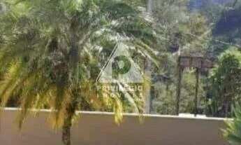 Imagem 4: ?? **Casa Linda no Bairro Suíço Nova Friburgo** à venda