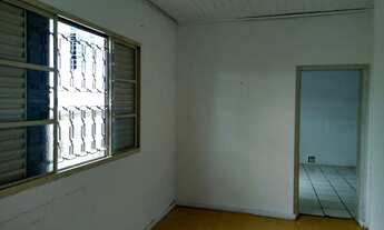 Imagem 4: Casa super bem localizada - centro Lages