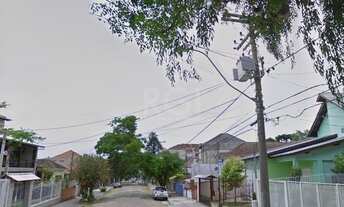 Imagem 2: Porto Alegre - Casa Padrão - Partenon