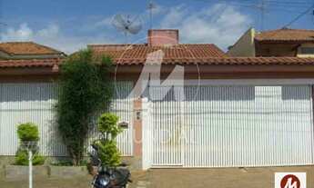 Imagem 2: Casa (térrea na rua) 4 dormitórios/suite, cozinha planejada