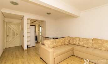 Imagem 3: Apartamento para venda tem 66 metros quadrados com 2 quartos em Auxiliadora - Porto Alegre