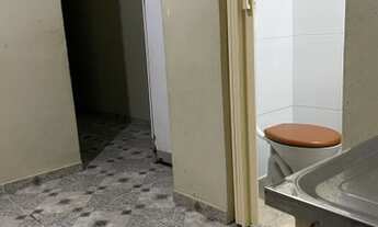 Imagem 4: Aluga-se kitnet, no valor de R$400