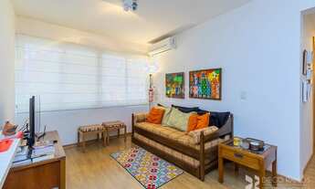 Imagem 2: Apartamento para venda possui 59 metros quadrados com 2 quartos em Bom Fim - Porto Alegre