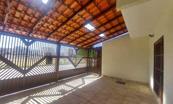 Imagem 3: Samambaia Norte QR 401 Casa 02 quartos reformada desocupada