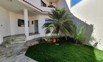 Imagem: Imóvel para Venda Sobrado com 332,50m²