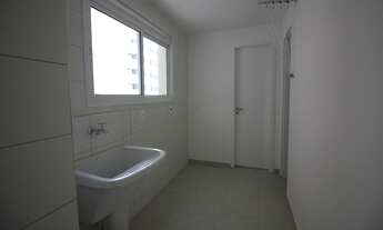 Imagem 6: Apartamento 166m² 4 quartos com ampla sala e sacada