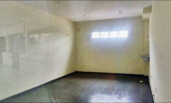 Imagem 6: SALA COMERCIAL Galpão / depósito com venda por R$100.000