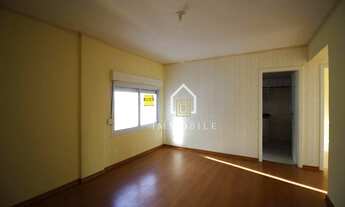 Imagem 3: Amplo apartamento central, com ótima posição solar