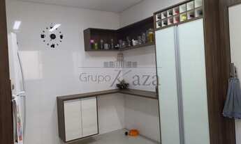 Imagem 4: Casa Sobrado - Jardim Esplanada II - 300m² - 4 Dormitórios