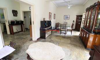 Imagem 4: Casa única, de charme, 5 quartos, 1 vaga, silencio, clara e ventilada, rua com segurança e