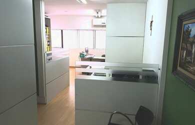 Imagem 4: Sala comercial com 65 mts², 02 vagas cobertas centro VV