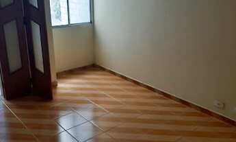 Imagem 2: Apartamento com 2 dormitórios para alugar, 57 m² por R$ 700,00/mês - Centro - Guarulhos/SP