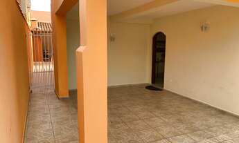 Imagem 4: Casa para venda possui 192 metros quadrados com 3 quartos