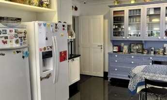 Imagem 6: MARAVILHOSO SOBRADO COM ELEVADOR 400M2 3 SUÍTES 4 VAGAS PISCINA VILA SÔNIA SP