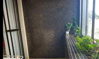 Imagem 7: Apartamento para venda tem 177 m2 com 4 quartos sendo uma suíte - Centro - Curitiba - PR