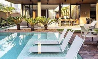 Imagem 3: Casa de condomínio para venda com 500 metros quadrados com 3 quartos em Centro - Igaratá