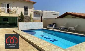 Imagem 2: LINDA CASA 5QTOS-3SUÍTES-587M2-5VAGAS - T 702M2 - ELDORADO - FREGUESIA JPA RJ