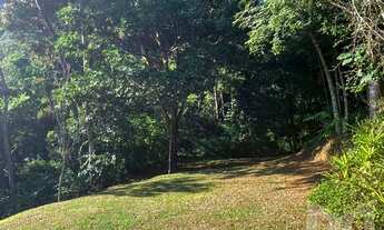 Imagem 6: Localizada em região bucólica de Itaipava, em condomínio de excelente estrutura