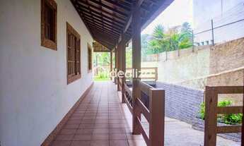 Imagem 5: Casa para Venda em Teresópolis, Comary, 3 dormitórios, 1 suíte, 2 banheiros, 2 vagas