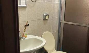 Imagem 4: Casa para venda com 75 metros quadrados com 2 quartos em Guilhermina - Praia Grande - SP