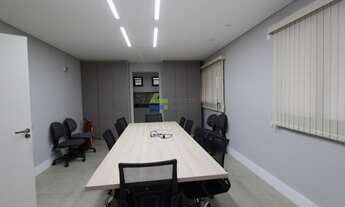 Imagem 2: Conjunto comercial próximo ao metrô Santa Cruz