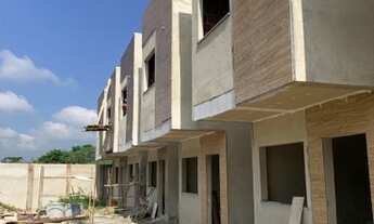 Imagem: Casa Duplex com 2 quartos, sendo 1 suíte